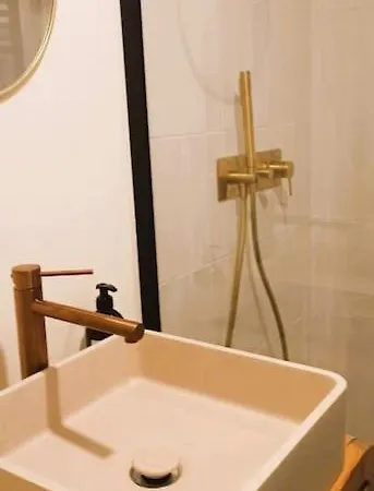 Дом отдыха La Perle-maison De Pecheur A Saint-aubin-sur-mer