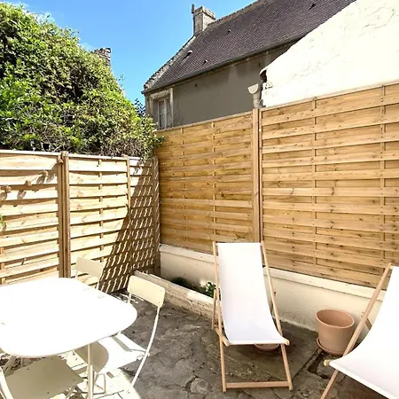 Дом отдыха La Perle-maison De Pecheur A Saint-aubin-sur-mer *