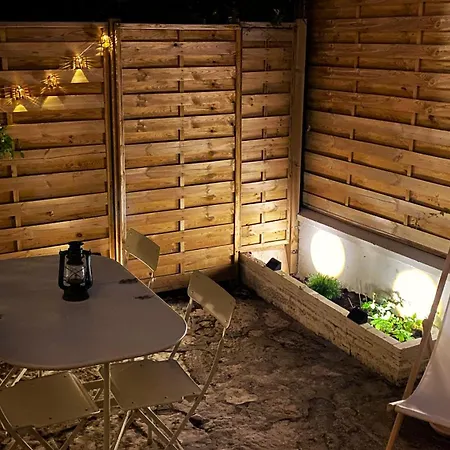 Дом отдыха La Perle-maison De Pecheur A Saint-aubin-sur-mer